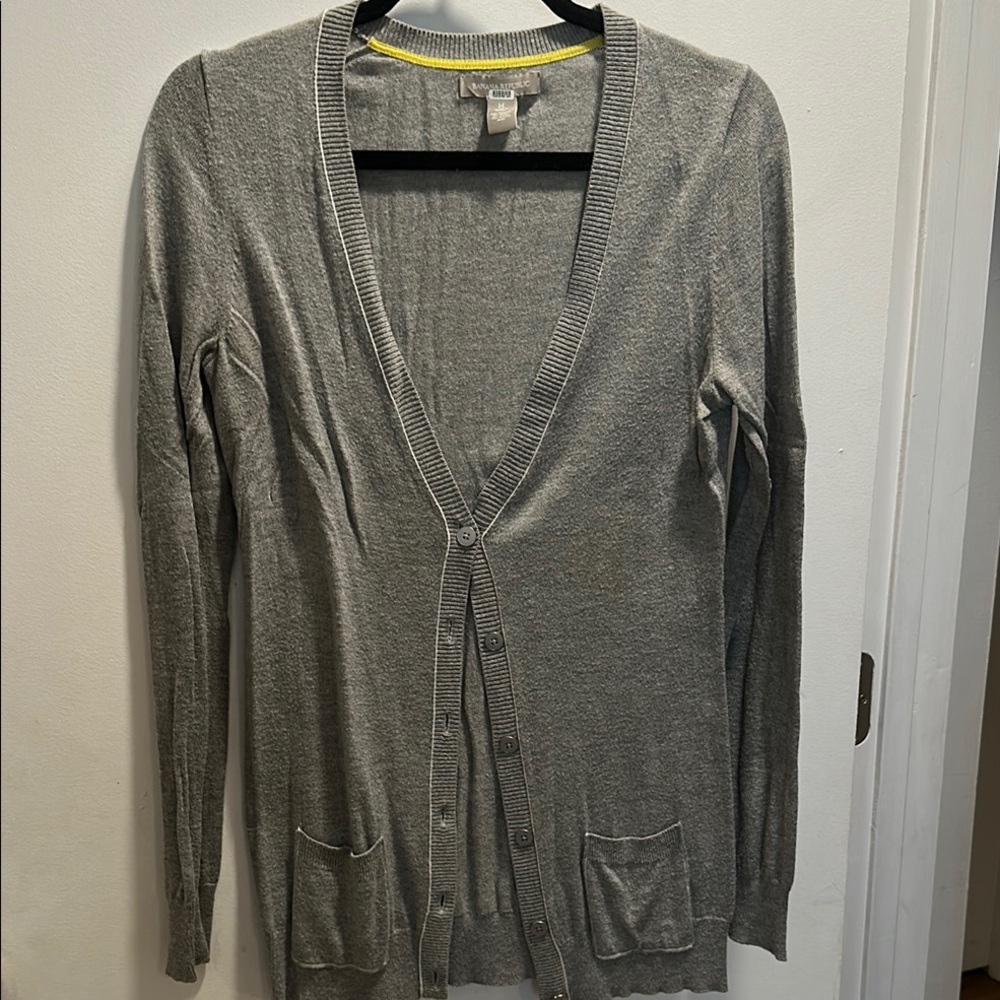 Banana Republic merino Gray Sweater
